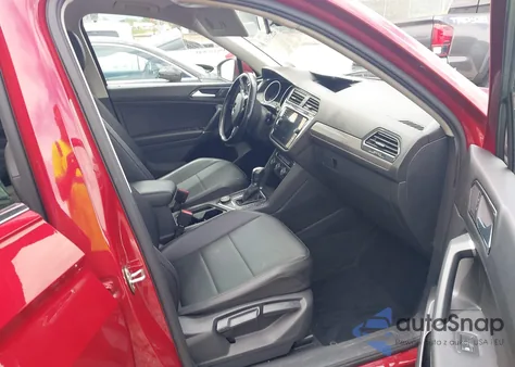 2018 Volkswagen Tiguan 2.0T Se/2.0T Sel z USA, uszkodzony, nr VIN 3VV2B7AX7JM197319